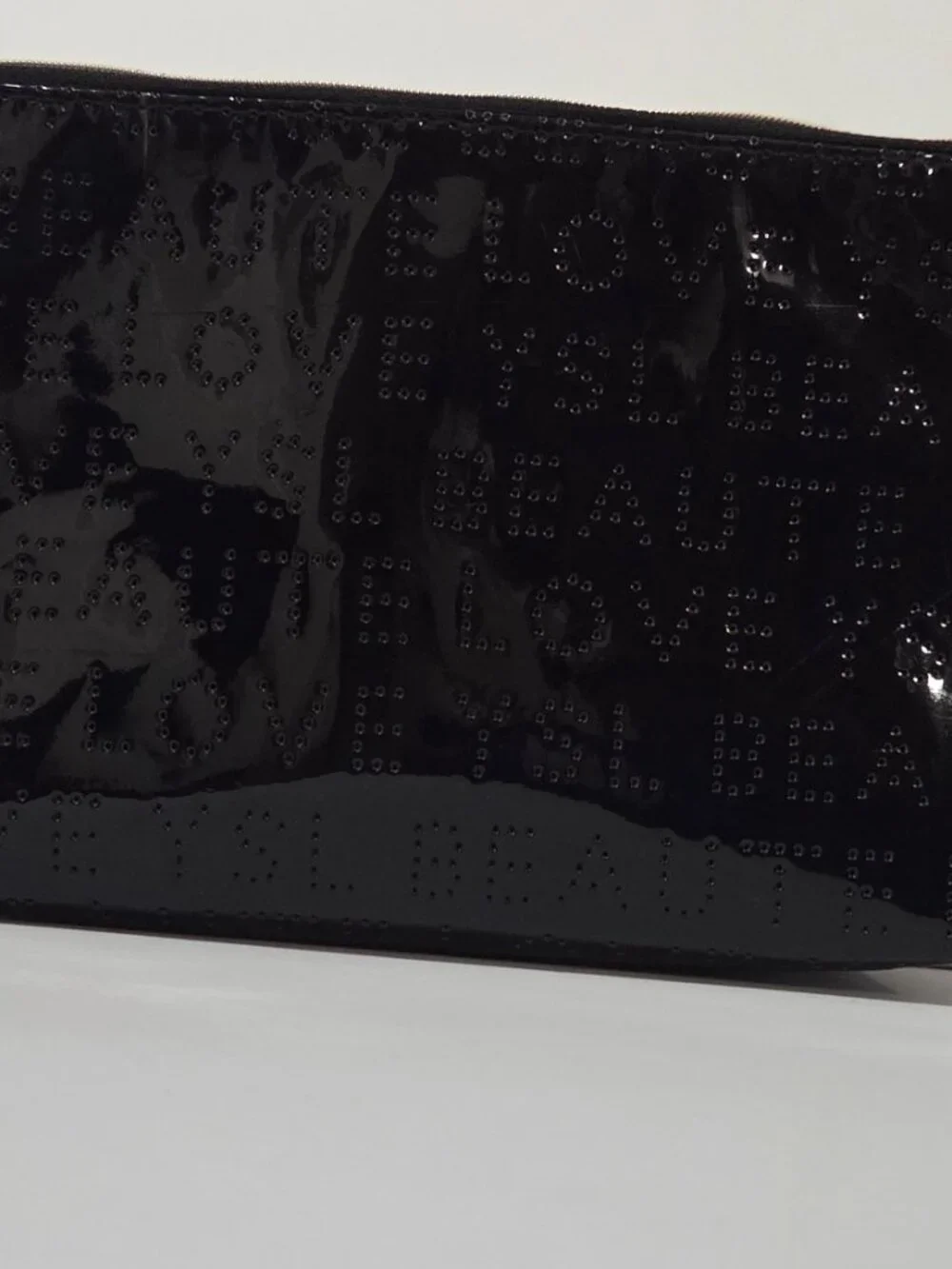 Yves Saint Laurent YSL Beauté Black Patent Logo Cosmetic Makeup Bag